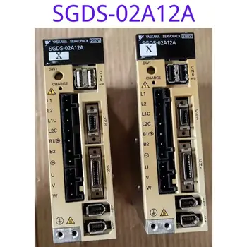 Използван серво SGDS-02A12A мощност 200 W за функционално изпитване не е повреден